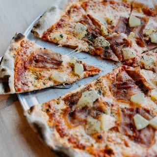 Hawaiian Pizza